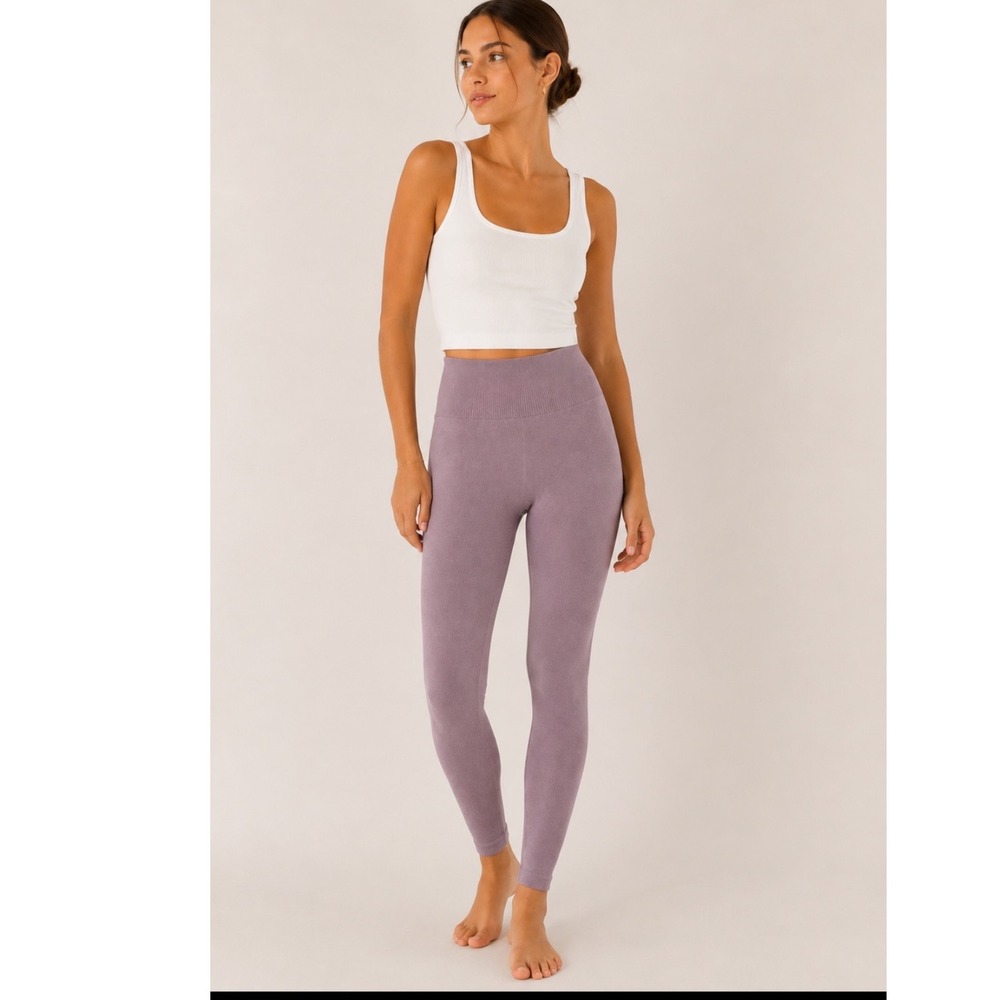 NWT‎ Everlane Perform Seamless Leggings Women M/L Light Purple High Waist